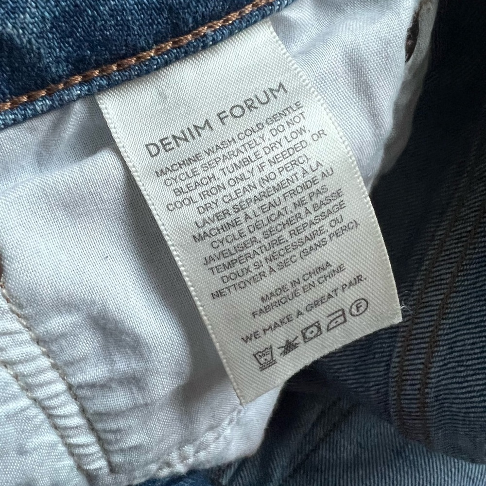 Aritzia Denim Forum The Arlo High Rise Straight Jeans Raw Hem Size 30 - Picture 12 of 14